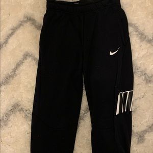 Nike sweatpants youth